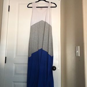 Maxi dress never worn size XL